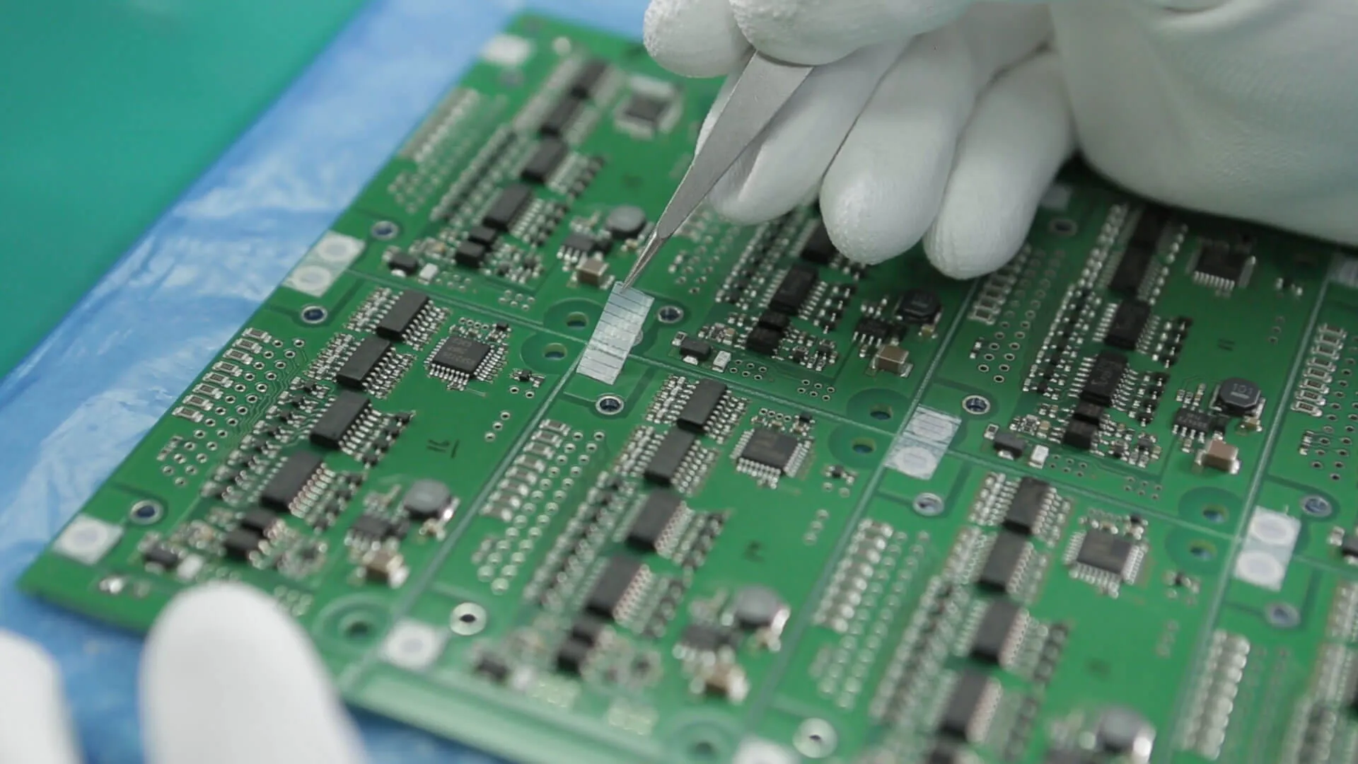Corrosion Management in Electronics Manufacturing — AQOZA