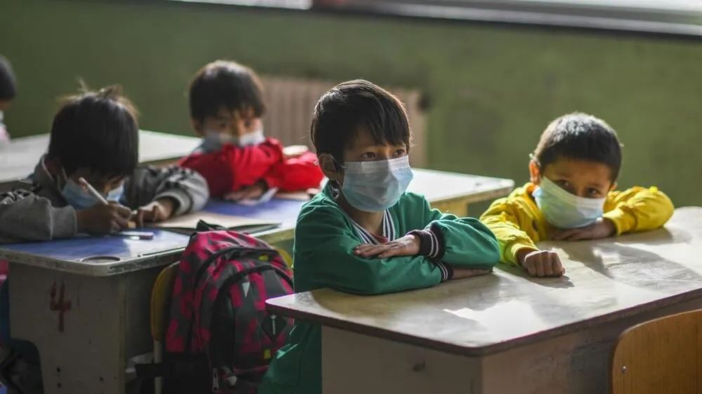 Indoor Air Quality Solutions for Educational Facilities — AQOZA